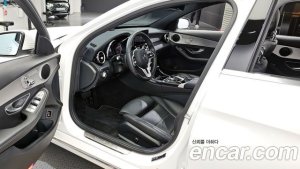 Mercedes-Benz C-Class C220 d 4MATIC 2020 года из Южной Кореи