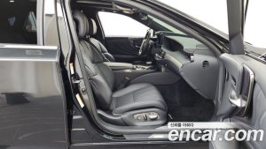 Lexus LS 3.5 платина AWD 2020 года из Южной Кореи