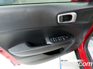 Hyundai Venue 1.6 Modern 2020 года из Южной Кореи