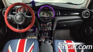 Mini Cooper 5Door HIGH 2020 года из Южной Кореи