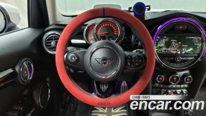 Mini Cooper 5Door HIGH 2020 года из Южной Кореи