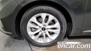 Kia K8 2.5 Бензин 2WD 2022 года из Южной Кореи