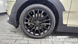 Mini Clubman High 2021 года из Южной Кореи