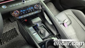 Hyundai AVANTE 1.6 2021 года из Южной Кореи