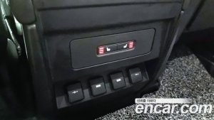 Land Rover Defender 110 D240 S 2020 года из Южной Кореи