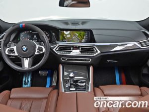 BMW X6 M50i 2021 года из Южной Кореи