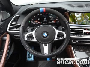 BMW X6 M50i 2021 года из Южной Кореи