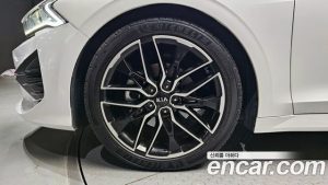 Kia K5 1.6 Turbo 2020 года из Южной Кореи