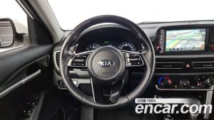 Kia Seltos Бензин 1.6 Turbo 2WD 2022 года из Южной Кореи