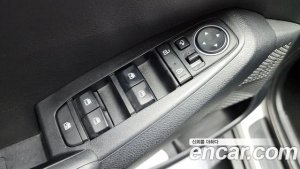 Kia Seltos Бензин 1.6 Turbo 2WD 2022 года из Южной Кореи