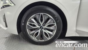 Kia K5 Prestige 2020 года из Южной Кореи