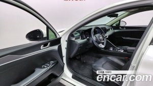 Kia K5 Prestige 2020 года из Южной Кореи