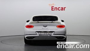 Bentley Continental 4.0 GT 2020 года из Южной Кореи