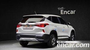 Kia Seltos Бензин 1.6 Turbo 2WD 2022 года из Южной Кореи