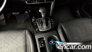 Kia Seltos Бензин 1.6 Turbo 2WD 2022 года из Южной Кореи