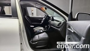 Kia Seltos Бензин 1.6 Turbo 2WD 2022 года из Южной Кореи