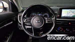 Kia Seltos Бензин 1.6 Turbo 2WD 2022 года из Южной Кореи