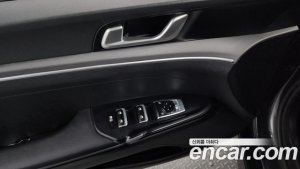 Kia K5 2.0 2020 года из Южной Кореи