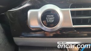 Kia Seltos Бензин 1.6 Turbo 2WD 2022 года из Южной Кореи