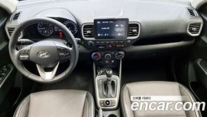 Hyundai Venue 1.6 Smart 2020 года из Южной Кореи
