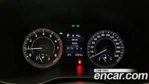 Hyundai Venue 1.6 Smart 2020 года из Южной Кореи