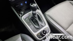 Hyundai Venue 1.6 Smart 2020 года из Южной Кореи