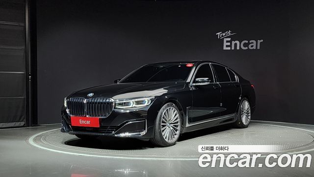BMW 7-Series 730d xDrive Design Pure Excellence 2020 года из Кореи
