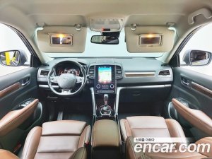 Renault-KoreaSamsung QM6 2.0 GDe RE Signature 2WD 2020 года из Южной Кореи