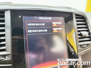 Renault-KoreaSamsung QM6 2.0 GDe RE Signature 2WD 2020 года из Южной Кореи