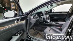 Kia K5 2.0 2020 года из Южной Кореи