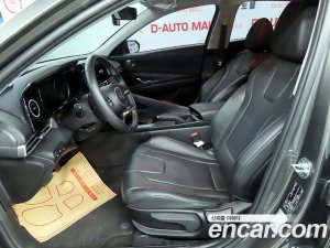 Hyundai AVANTE 1.6 2021 года из Южной Кореи