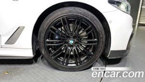 BMW 5-Series 530i M Sport Plus 2020 года из Южной Кореи