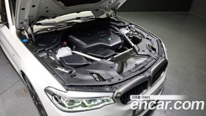 BMW 5-Series 530i M Sport Plus 2020 года из Южной Кореи