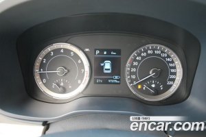 Hyundai Venue 1.6 Modern 2020 года из Южной Кореи