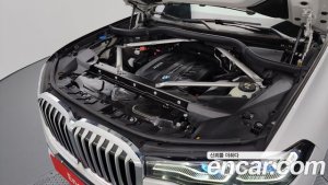 BMW X7 xDrive 30d Design Pure Excellence 6인승 2020 года из Южной Кореи