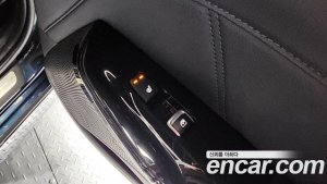 Kia K5 Signature 2021 года из Южной Кореи