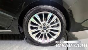 Kia K5 2.0 2020 года из Южной Кореи