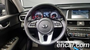 Kia K5 2.0 2020 года из Южной Кореи