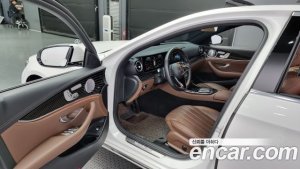 Mercedes-Benz E-Class E450 4MATIC Exclusive 2021 года из Южной Кореи