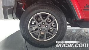 Jeep Wrangler 2.0 Overland Unlimited Top 4Door 80th Anniversary Edition 2021 года из Южной Кореи