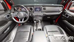 Jeep Wrangler 2.0 Overland Unlimited Top 4Door 80th Anniversary Edition 2021 года из Южной Кореи