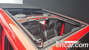 Jeep Wrangler 2.0 Overland Unlimited Top 4Door 80th Anniversary Edition 2021 года из Южной Кореи