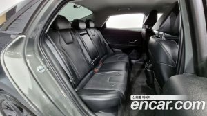 Hyundai AVANTE Inspiration 2021 года из Южной Кореи