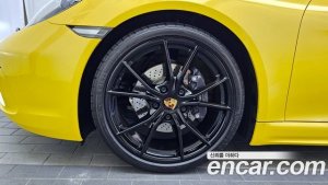 Porsche 718 2.0 2020 года из Южной Кореи