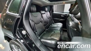 Jeep Cherokee 2.4 Limited 2WD 2021 года из Южной Кореи