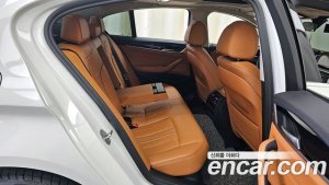 BMW 5-Series 520i Luxury 2020 года из Южной Кореи
