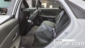 Hyundai AVANTE 1.6 2021 года из Южной Кореи