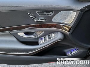 Mercedes-Benz S-Class S560eL 2020 года из Южной Кореи