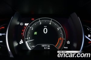 Renault-KoreaSamsung SM6 2.0 GDe Premiere 2020 года из Южной Кореи