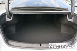 Renault-KoreaSamsung SM6 2.0 GDe Premiere 2020 года из Южной Кореи